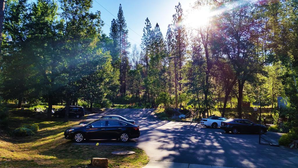 Yosemite Riverside Inn Groveland Ngoại thất bức ảnh